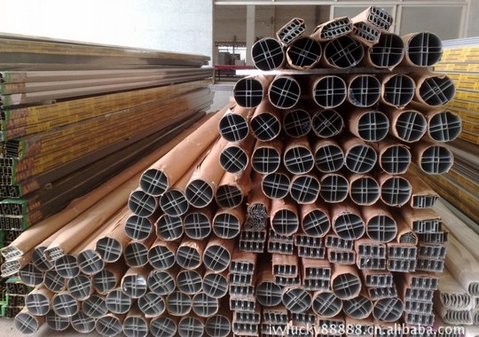 jhlvc27.jpg jhlvc27.jpg